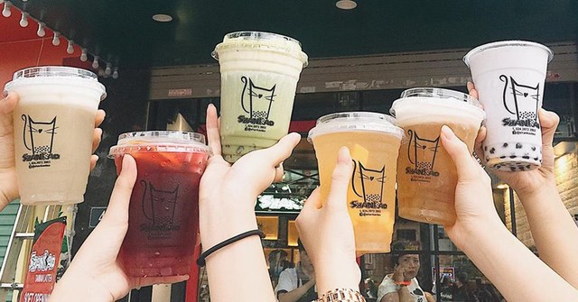 Kh&ocirc;ng chỉ ngon, tr&agrave; sữa phải đẹp: B&iacute; quyết thu h&uacute;t kh&aacute;ch h&agrave;ng trẻ. &nbsp;
