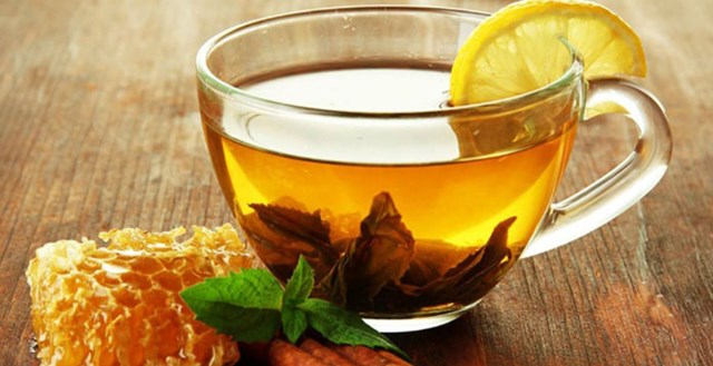 Trà xanh và mật ong không chỉ là sự kết hợp tuyệt vời về hương vị, mà còn mang lại nhiều lợi ích sức khỏe.