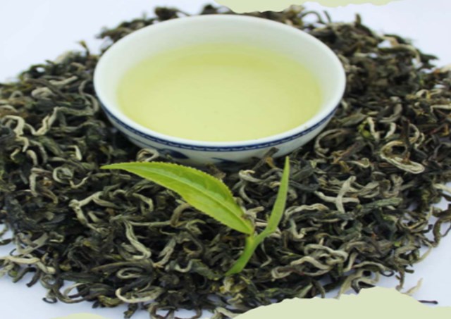 Lục trà Shan Tuyết không chỉ gây ấn tượng bởi hương vị thơm ngon, thanh mát mà còn mang lại nhiều lợi ích tuyệt vời cho sức khỏe.