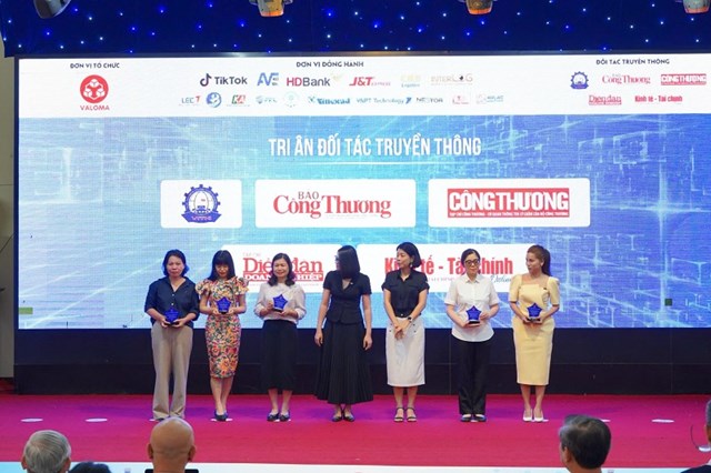 Tri &acirc;n đối t&aacute;c Truyền th&ocirc;ng &nbsp;