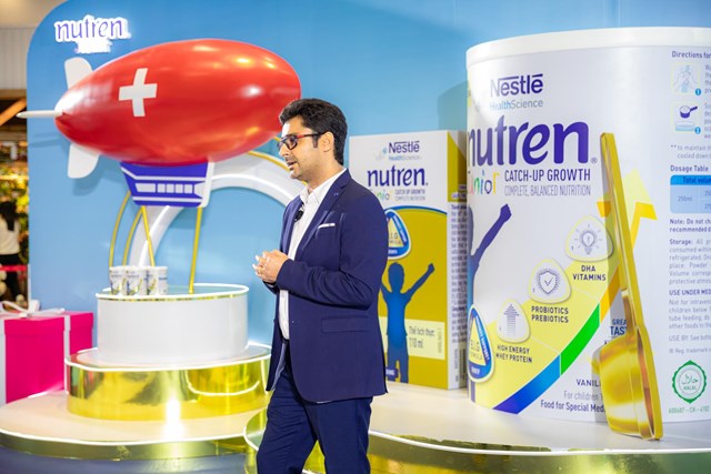 &Ocirc;ng Zubin Trikha, Trưởng ng&agrave;nh h&agrave;ng Dinh Dưỡng Đặc biệt tại Nestl&eacute; Việt Nam nhấn mạnh cam kết của Nutren Junior &nbsp;