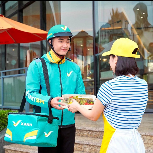 &quot;Xanh SM Ngon&quot; ch&#237;nh thức lăn b&#225;nh: Vingroup tham chiến thị trường giao đồ ăn - Ảnh 1