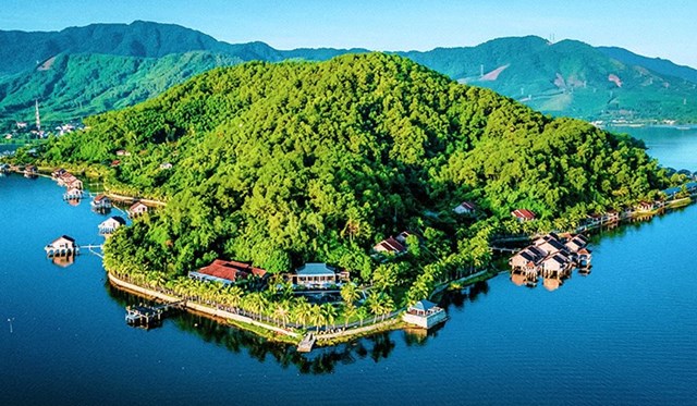 Kh&aacute;ch sạn nghỉ dưỡng 5 sao Vedana Lagoon