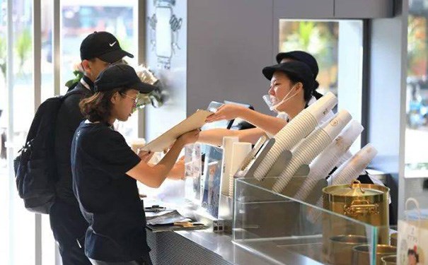 Nhượng quyền tr&#224; sữa: Giấc mơ khởi nghiệp hay canh bạc rủi ro? - Ảnh 1