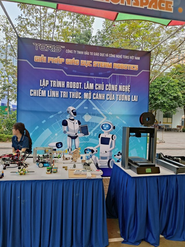 Ng&#224;y hội STEAM Robotics: Giải đấu TERIS Robotics Championship 2023 tại trường TH L&#253; Th&#225;i Tổ - Ảnh 1