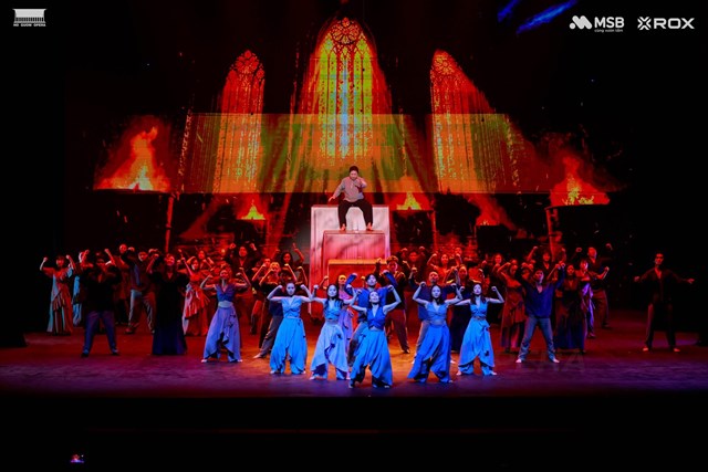 Từ Broadway tới Nhà hát Hồ Gươm: Dấu ấn đồng hành của ROX Group  - Ảnh 6