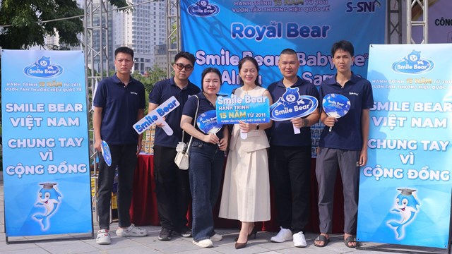 “Ngày hội kết nối nhân ái vì trẻ em”: Lan tỏa yêu thương, đồng hành cùng trẻ em yếu thế - Ảnh 4