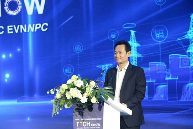 Tổng Gi&aacute;m đốc EVNNPC Nguyễn Đức Thiện lu&ocirc;n ki&ecirc;n định định hướng lấy đổi mới s&aacute;ng tạo, khoa học c&ocirc;ng nghệ v&agrave; chuyển đổi số l&agrave;m động lực ph&aacute;t triển doanh nghiệp &nbsp;