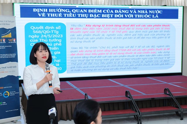 B&agrave; Đinh Thị Thu Thủy, Ph&oacute; Vụ Trưởng Vụ Ph&aacute;p chế, Bộ Y tế &nbsp;