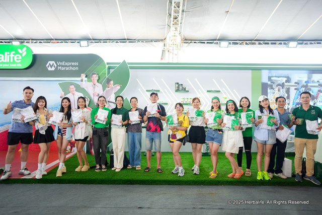 Herbalife Việt Nam đồng h&#224;nh c&#249;ng giải chạy VnExpress Marathon Hạ Long năm thứ ba  - Ảnh 3