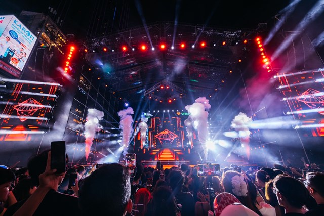 E-Concert - sự kiện &acirc;m nhạc t&acirc;m điểm của Ng&agrave;y kh&ocirc;ng tiền mặt 2025. Ảnh VPBank. &nbsp;
