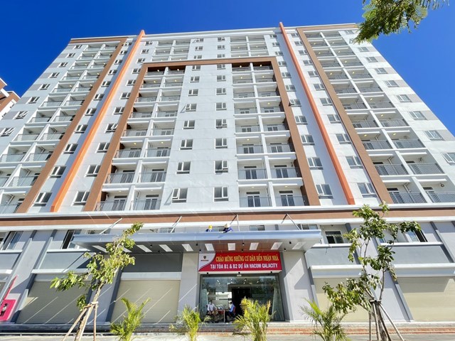 Nh&agrave; ở x&atilde; hội: Giấc mơ an cư của h&agrave;ng triệu người thu nhập thấp &nbsp;