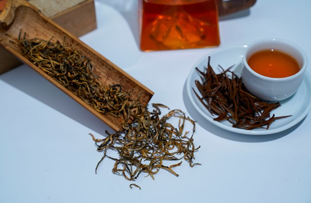 Hồng trà Hà Giang không chỉ ngon mà còn giúp giảm nguy cơ tim mạch, cải thiện tiêu hóa và chống lão hóa.
