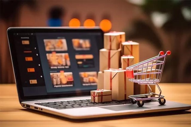 S&#224;n thương mại điện tử: Cuộc đua c&#244;ng nghệ v&#224; dữ liệu trong kỷ nguy&#234;n số - Ảnh 1