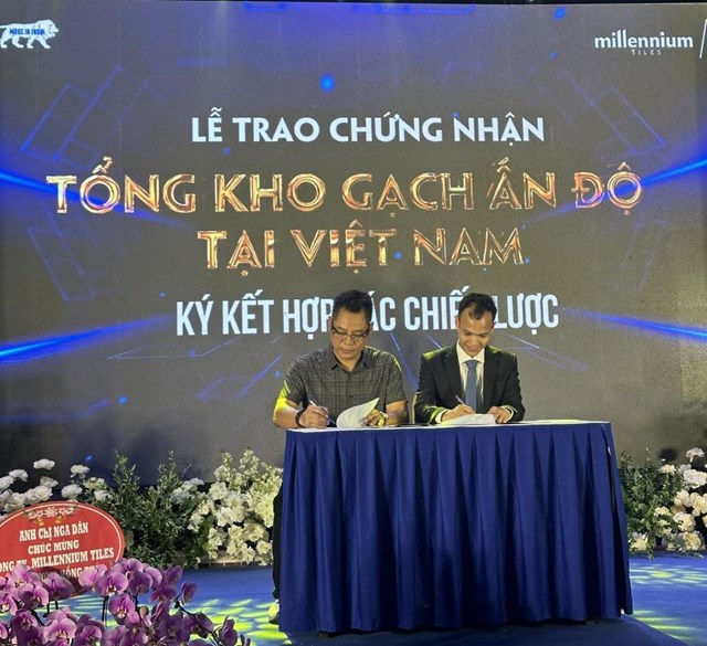 V&otilde; sư Đặng Tam Thuận, Chủ tịch Học viện Quốc tế V&otilde; cổ truyền Việt Nam, k&yacute; kết hợp t&aacute;c chiến lược đại diện độc quyền của Millennium tại Việt Nam &nbsp;