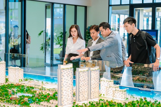 Nh&agrave; đầu tư đặt kỳ vọng v&agrave;o hệ sinh th&aacute;i Sun Group. Ảnh: Đạt Nguyễn &nbsp;