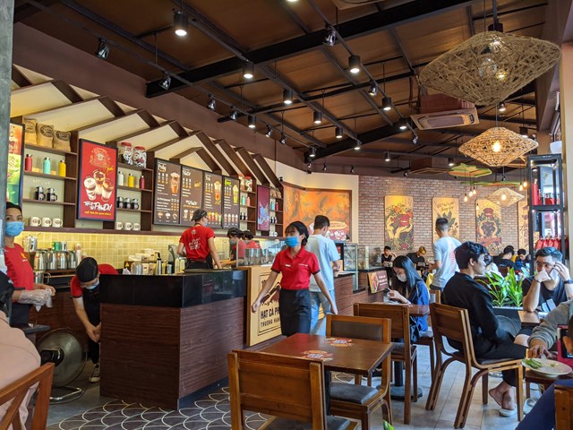 Thị trường F&amp;B v&#224; cuộc đ&#224;o thải khắc nghiệt: Khi những &quot;người quen&quot; một thời phải rời bỏ cuộc chơi - Ảnh 2