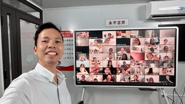 To&agrave;n bộ học vi&ecirc;n sẽ được tham gia 76 buổi học trực tuyến (Live-class) &nbsp;