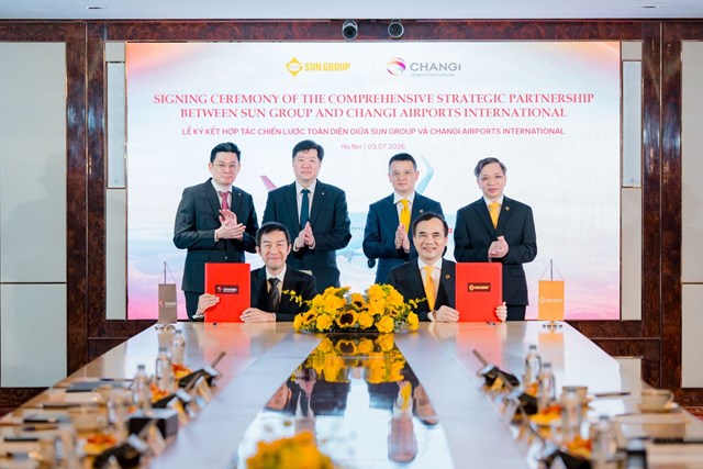 Đại diện Sun Group v&agrave; CAI k&yacute; kết hợp t&aacute;c chiến lược &nbsp;