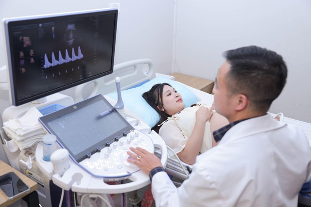 Bệnh viện Đa khoa Phương Đ&ocirc;ng quy tụ đội ngũ chuy&ecirc;n gia đầu ng&agrave;nh, gi&agrave;u chuy&ecirc;n m&ocirc;n v&agrave; kinh nghiệm điều trị &nbsp;