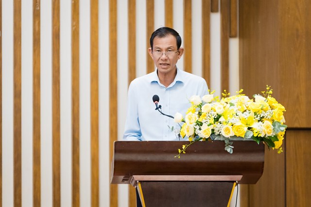 Ph&oacute; Chủ tịch Thường trực UBND tỉnh Vĩnh Long Đặng Văn Ch&iacute;nh &nbsp;