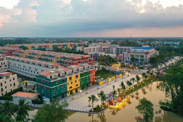 Khu d&acirc;n cư Phước Thọ được x&acirc;y dựng ngay ng&atilde; ba s&ocirc;ng Cổ Chi&ecirc;n. &nbsp;