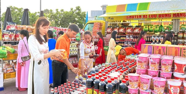 Phiên chợ hàng Việt dự kiến có đa dạng mặt hàng đáp ứng nhu cầu mua sắm, tiêu dùng của bà con (Ảnh minh họa).