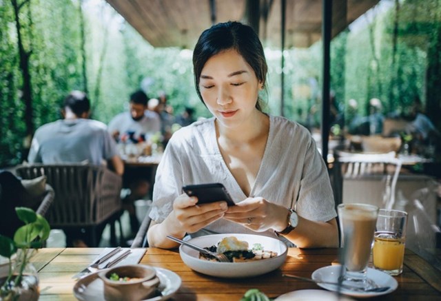 Thị trường F&amp;B Việt Nam 2025: Khi người ti&#234;u d&#249;ng thắt chặt chi ti&#234;u v&#224; doanh nghiệp đối mặt với &#225;p lực tăng gi&#225; - Ảnh 2