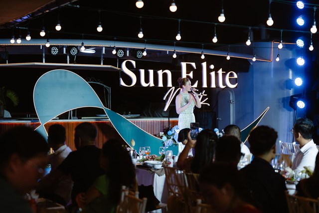 Sun Elite Night thắp lên những trải nghiệm đắt giá. (Ảnh: Ánh Dương)