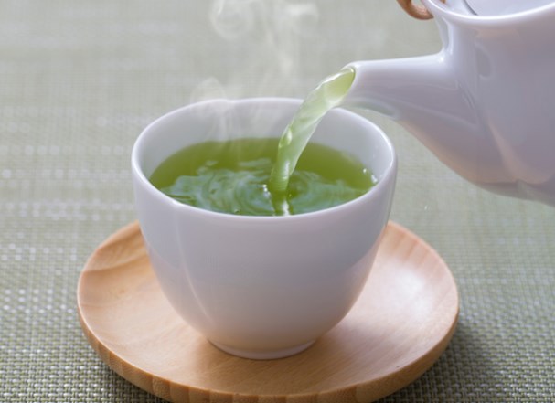 Polyphenol trong trà xanh không chỉ là chất chống oxy hóa mạnh, mà còn đóng vai trò quan trọng trong việc nuôi dưỡng hệ vi sinh đường ruột.