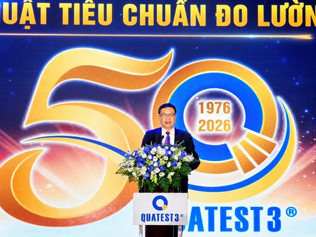 Thứ trưởng Bộ Khoa học v&agrave; C&ocirc;ng nghệ L&ecirc; Xu&acirc;n Định ph&aacute;t biểu tại buổi lễ.