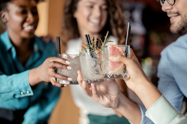 Thế hệ Z t&#225;i định h&#236;nh ng&#224;nh F&amp;B: Từ c&#224; ph&#234; đ&#225;, matcha đến soda &quot;thế hệ mới&quot; v&#224; bia kh&#244;ng cồn - Ảnh 3