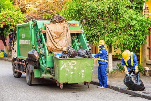 Từ 1/1/2026, H&agrave; Nội đ&atilde; &aacute;p dụng ch&iacute;nh s&aacute;ch thu ph&iacute; dịch vụ m&ocirc;i trường mới &nbsp;