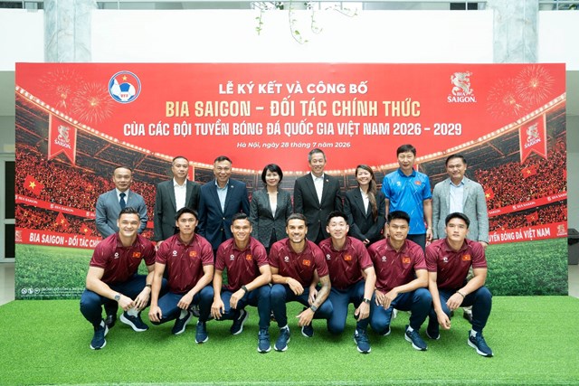 Bia Saigon sẽ tiếp tục đồng h&agrave;nh c&ugrave;ng c&aacute;c đội tuyển b&oacute;ng đ&aacute; quốc gia tại nhiều giải đấu trong nước v&agrave; quốc tế &nbsp;