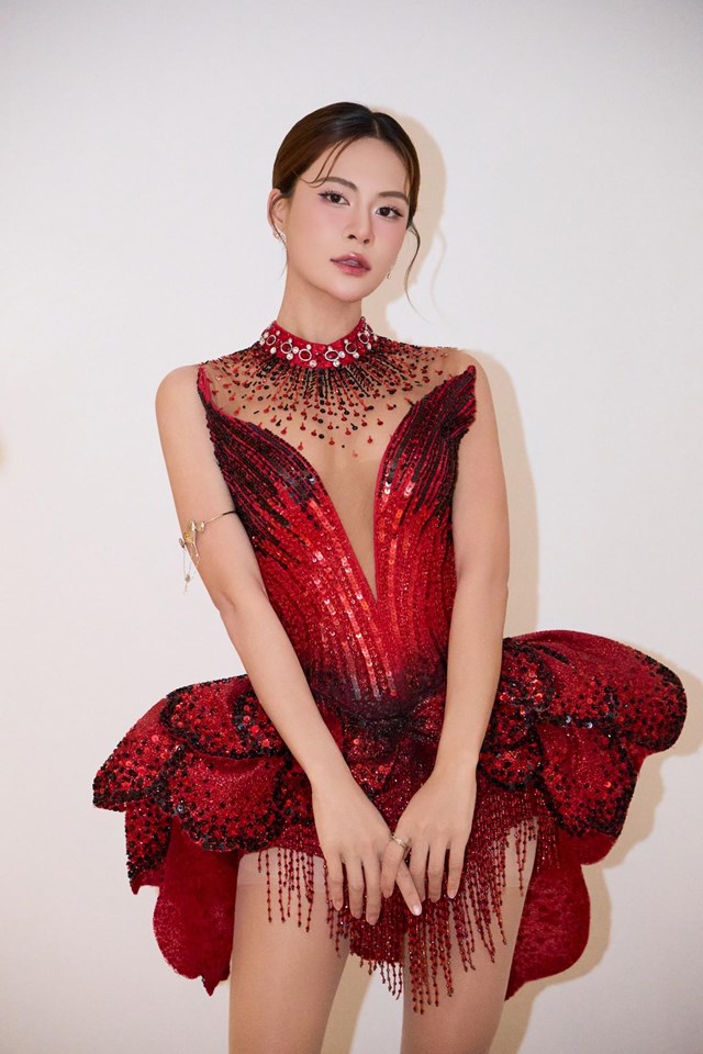 H&#224; Nhi sẽ h&#225;t bằng cả tr&#225;i tim trong đ&#234;m nhạc tại th&#224;nh phố Thi&#234;n ni&#234;n kỷ - Ảnh 2
