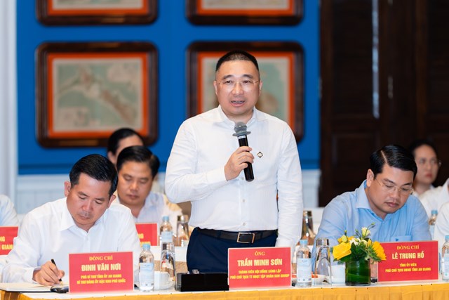 &Ocirc;ng Trần Minh Sơn - Ph&oacute; Chủ tịch thường trực Tập đo&agrave;n Sun Group - khẳng định Tập đo&agrave;n sẽ dồn to&agrave;n bộ nguồn lực để ho&agrave;n th&agrave;nh c&aacute;c dự &aacute;n đ&uacute;ng tiến độ &nbsp;