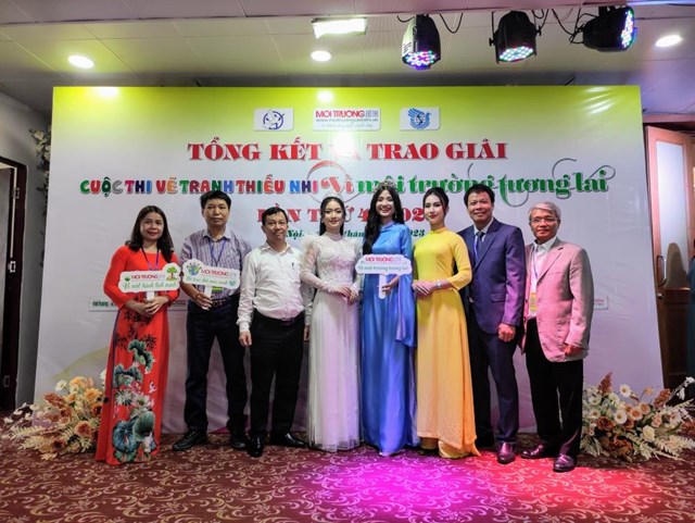 Hoa hậu M&ocirc;i trường Thế giới Nguyễn Thanh H&agrave;; Hoa hậu Miss Teen Grand Internationall 2023 Nguyễn Trang Nguyệt Minh; &Aacute; hậu 1 M&ocirc;i trường Việt Nam 2022 Ho&agrave;ng Thị Hải Yến c&ugrave;ng tham dự&nbsp;