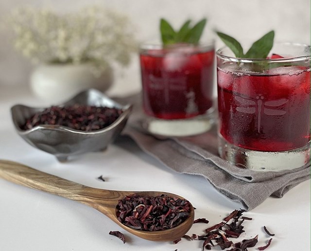 Trà không còn chỉ là thức uống truyền thống, mà đang trở thành tâm điểm của xu hướng sống xanh, khỏe và sáng tạo toàn cầu.