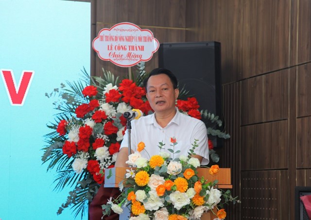 &Ocirc;ng Nguyễn Minh Khuyến - Ph&oacute; Cục trưởng Cục Quản l&yacute; T&agrave;i nguy&ecirc;n nước (Bộ N&ocirc;ng nghiệp v&agrave; M&ocirc;i trường) ph&aacute;t biểu tại Đại hội