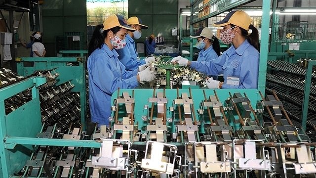 Bộ C&ocirc;ng Thương đề xuất hỗ trợ l&atilde;i suất 3% cho c&ocirc;ng nghiệp hỗ trợ trong v&ograve;ng 10 năm. &nbsp;