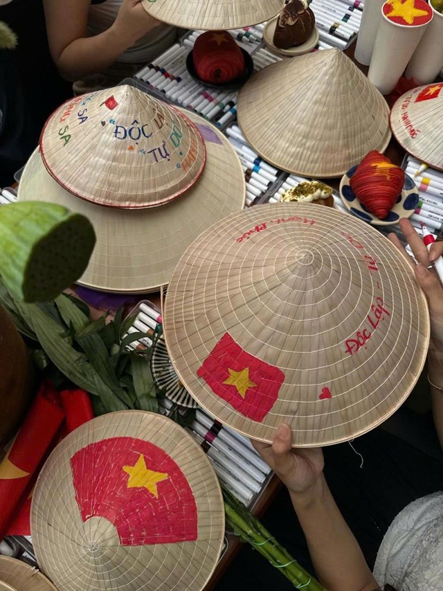 Giới trẻ v&#224; c&#225;c tr&#224;o lưu đ&#243;n Tết Độc lập - Ảnh 2