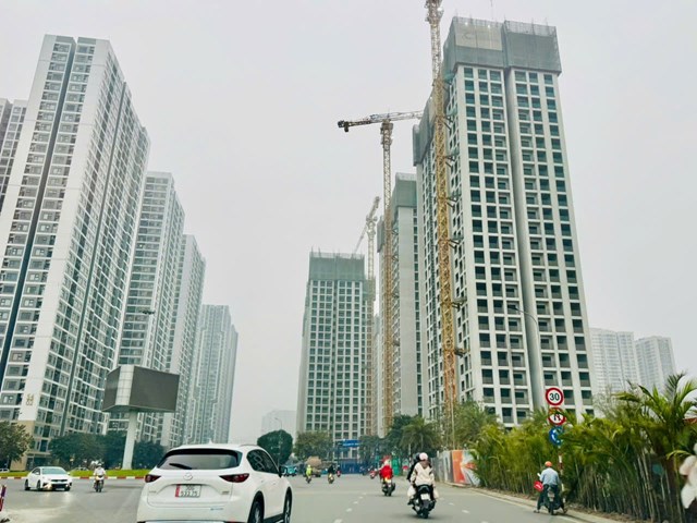 Thị trường bất động sản 6 th&aacute;ng cuối năm 2025: Cơ hội phục hồi v&agrave; th&aacute;ch thức mới &nbsp;