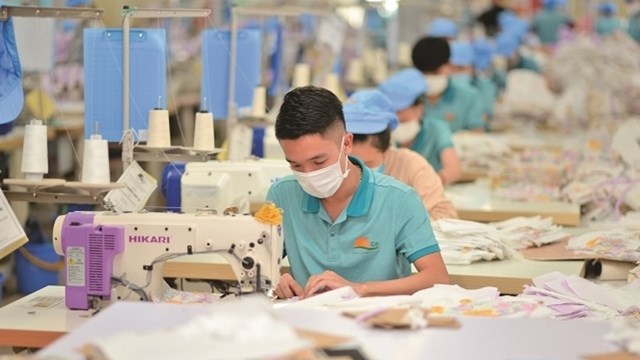 Ng&agrave;nh may vẫn đang trong t&igrave;nh trạng cầu thấp v&agrave; c&oacute; thể k&eacute;o d&agrave;i sang năm 2024. &nbsp;