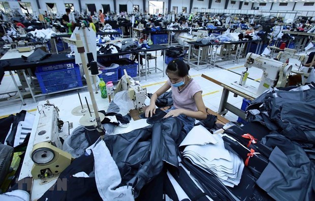 Ng&#224;nh may vẫn đang trong t&#236;nh trạng cầu thấp v&#224; c&#243; thể k&#233;o d&#224;i sang năm 2024 - Ảnh 1