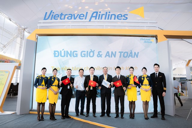 Vietravel Airlines ch&iacute;nh thức khai trương gian trưng b&agrave;y tại Triển l&atilde;m Th&agrave;nh tựu Đất nước &nbsp;