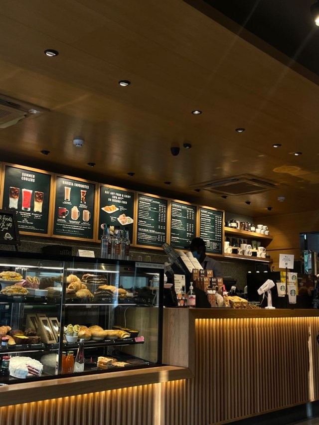 F&amp;B Việt vượt 331.000 cửa h&#224;ng trong năm 2025 - Ảnh 1