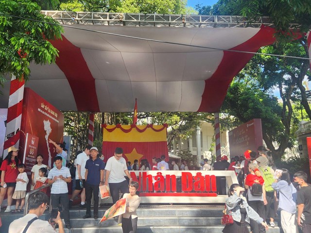 Triển lãm tương tác “80 năm rạng rỡ non sông- Con đường Độc lập” - Ảnh 1