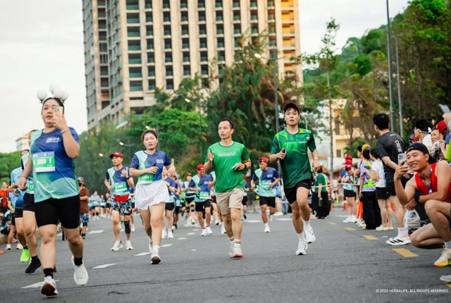 8.000 vận động viên tham gia VnExpress Vung Tau International Half Marathon 2026 - Ảnh 2