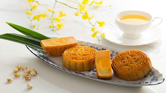 Mỗi loại tr&agrave; mang đến một dư vị ri&ecirc;ng khi kết hợp c&ugrave;ng b&aacute;nh Trung thu, tạo n&ecirc;n bản h&ograve;a &acirc;m tinh tế giữa hương - vị - cảm x&uacute;c (Ảnh minh họa)
