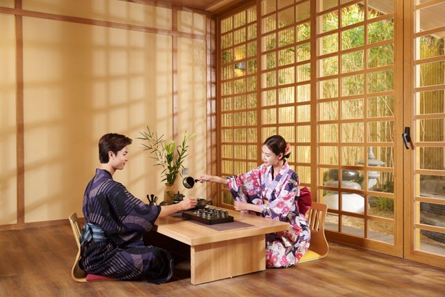 Tổ hợp kho&aacute;ng n&oacute;ng Onsen tạo điểm nhấn trải nghiệm, giải quyết b&agrave;i to&aacute;n vận h&agrave;nh du lịch quanh năm. &nbsp;